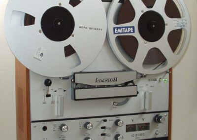 IC-2000