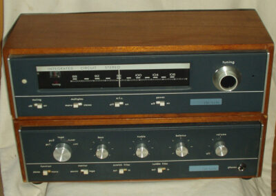 FM200IC tuner and TA200 amp